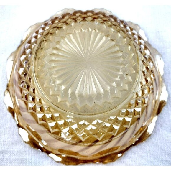 Amber Glass Bowl Vintage Carnival Diamond Pattern Ruffle Trim Clear 6.5 Inches - Picture 10 of 11